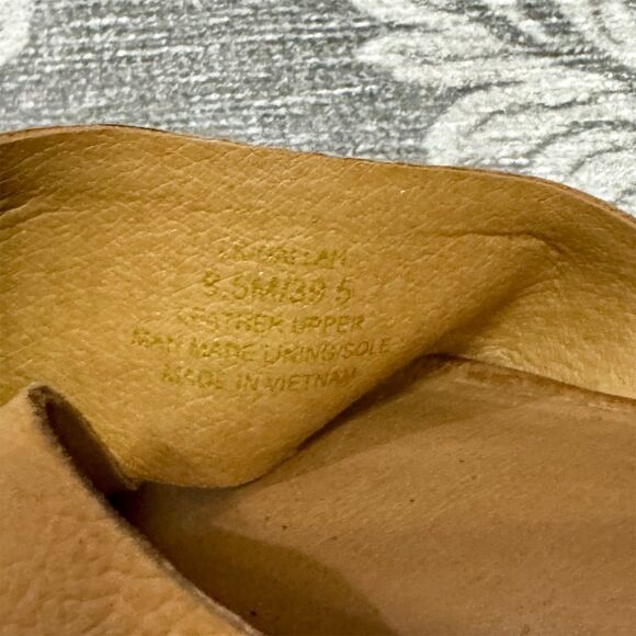 Lucky Brand Women's Beige Flat Sandal Size 9.5 Casual Open Toe - Picture 7 of 7